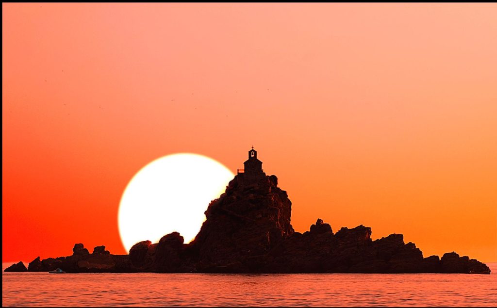 Sveta Nedelja Island Petrovac